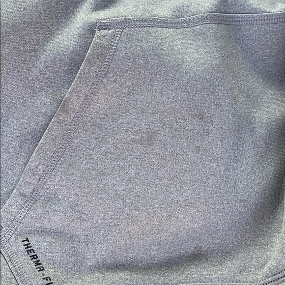 COPY - Iowa Hawkeye Sweatshirt - Picture 5 of 6